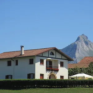 lizargarate.basquecountryhotels.org/